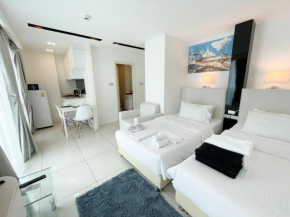 UNIQUE Studio In City Center Residence